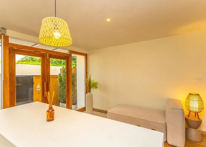 Appartamento With Private Garden In Center Sathorn Bangkok