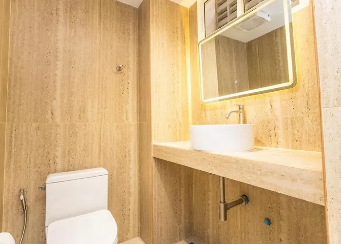 Appartamento With Private Garden In Center Sathorn Bangkok