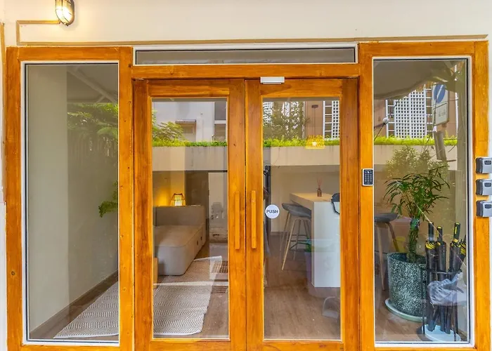 With Private Garden In Center Sathorn Appartamento *
